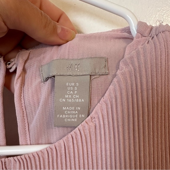 H&M Tank - Picture 3 of 3